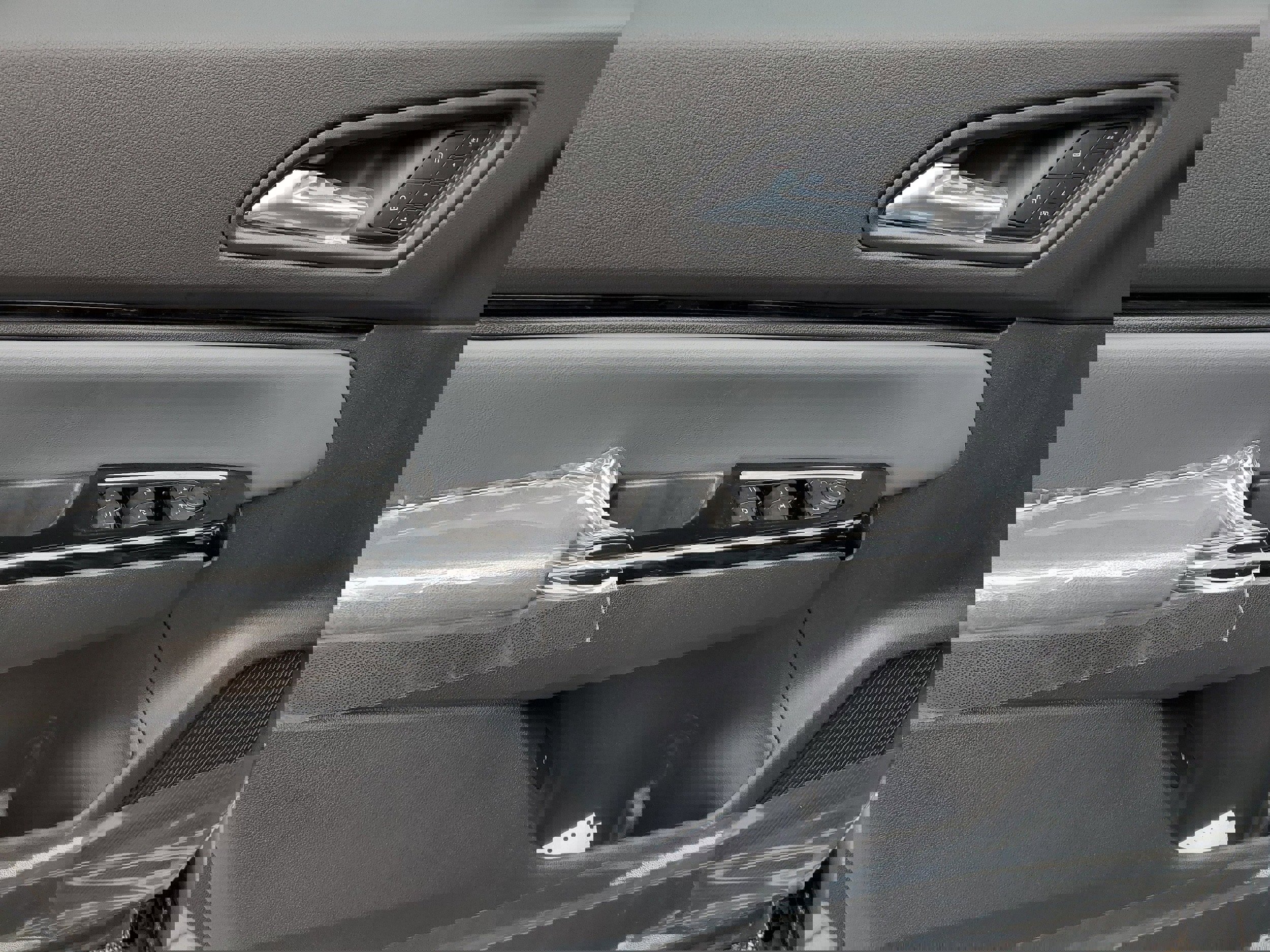 New 2025 Honda Prologue Touring image 21