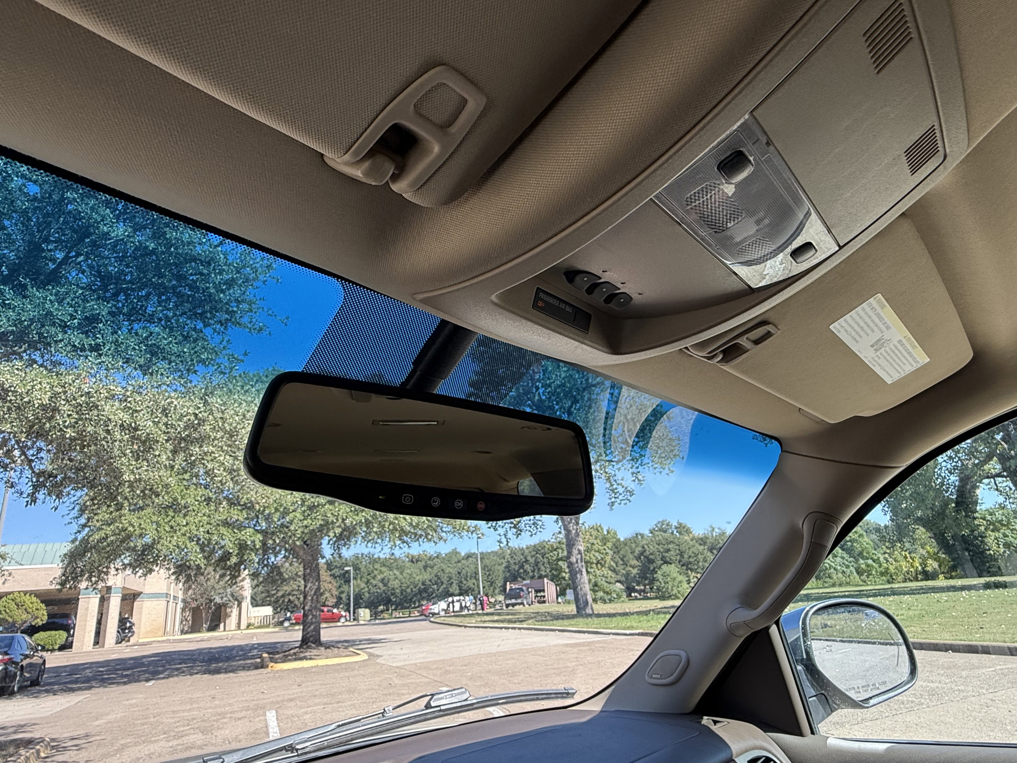 Used 2013 GMC Yukon XL SLT w/ Texas Edition RWD image 28