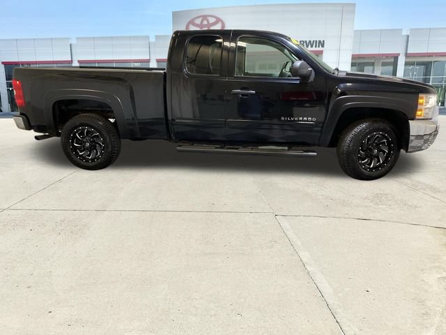 Used 2012 Chevrolet Silverado 1500 LT w/ All-Star Edition AWD/4WD image 4