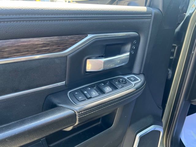 Used 2021 RAM 3500 Laramie AWD/4WD image 16