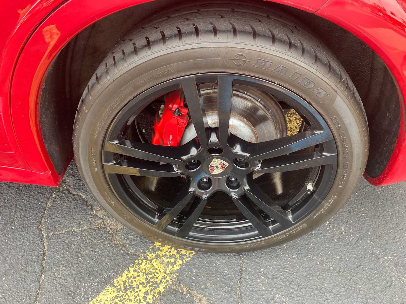 Used 2013 Porsche Cayenne GTS AWD/4WD image 36