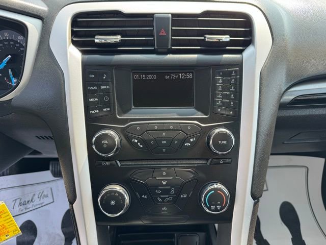 Used 2014 Ford Fusion SE w/ Equipment Group 201A image 24