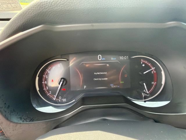 Used 2019 Toyota RAV4 Adventure w/ Cold Weather Package AWD/4WD image 10
