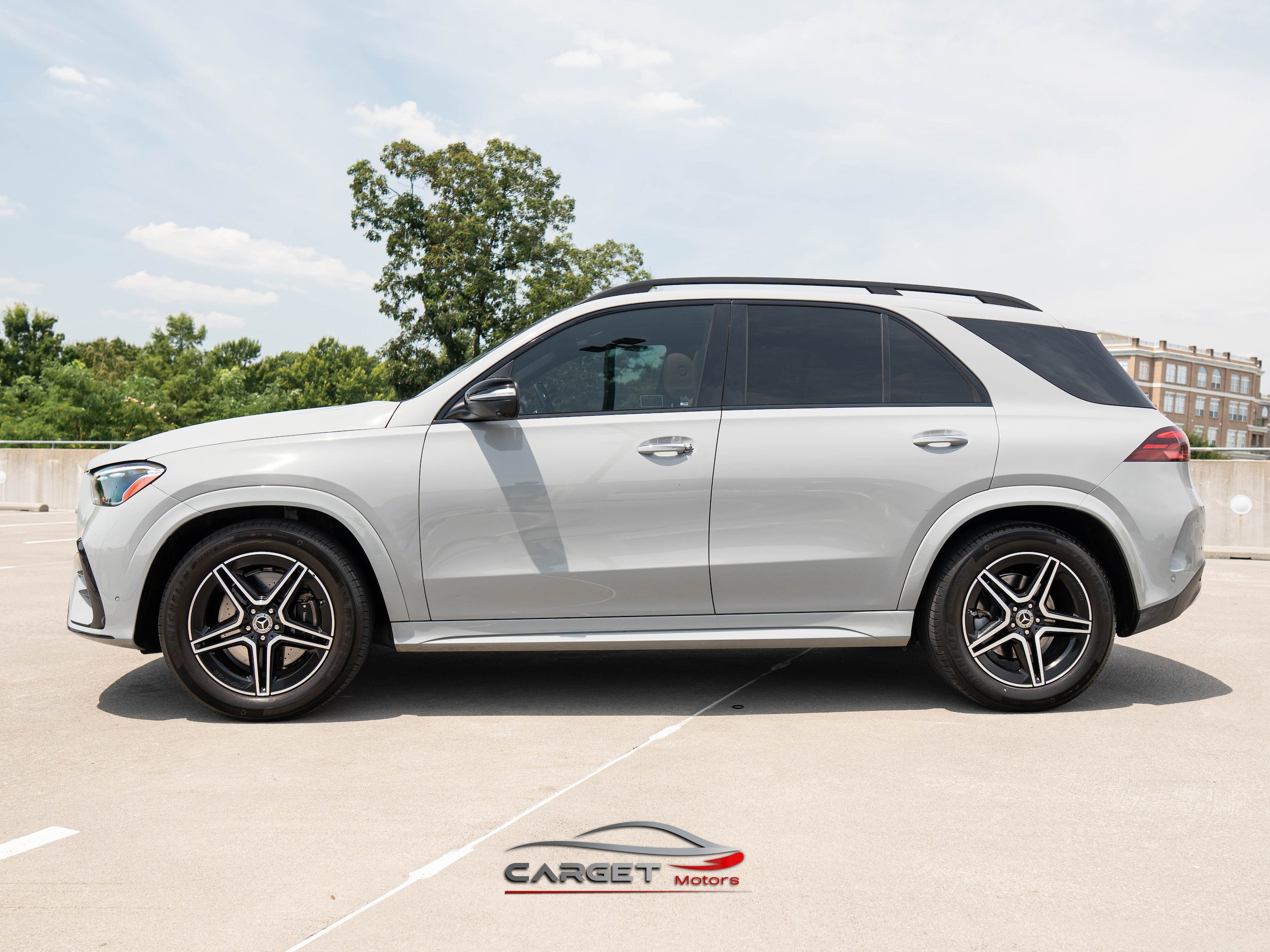 Used 2024 Mercedes-Benz GLE 350 4MATIC image 4