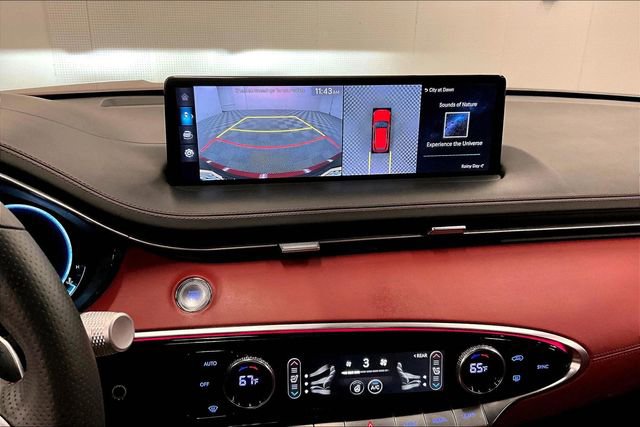 Used 2023 Genesis GV70 2.5T w/ Sport Prestige Package image 30