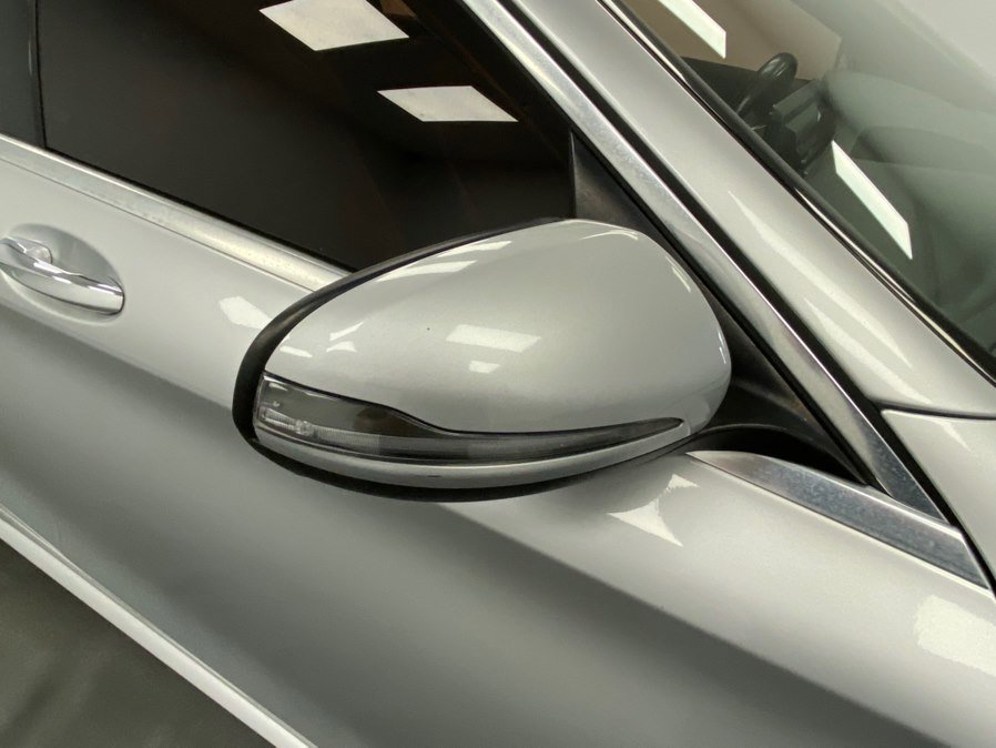 Used 2016 Mercedes-Benz C 300 Sedan image 15