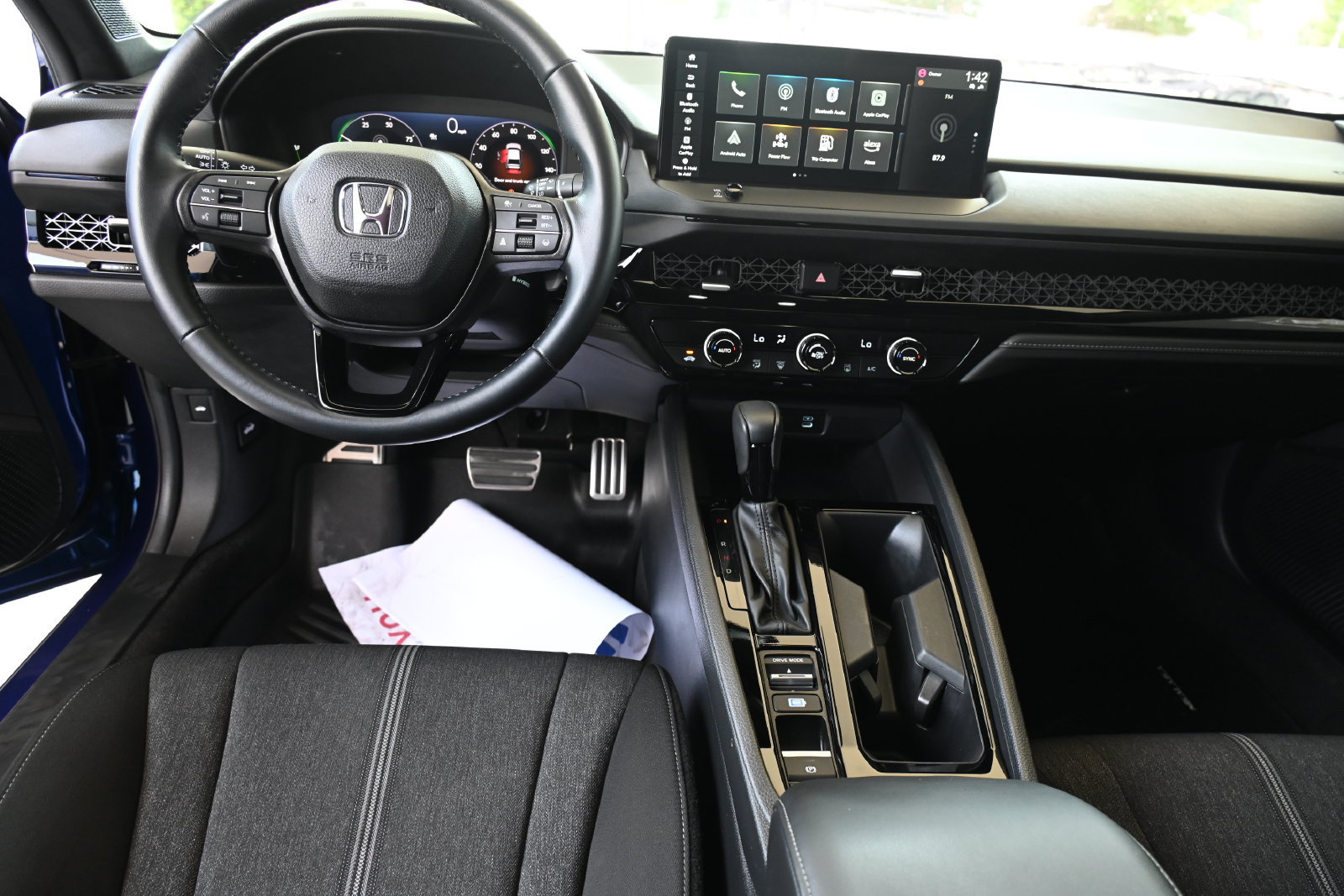 Used 2024 Honda Accord Sport image 18