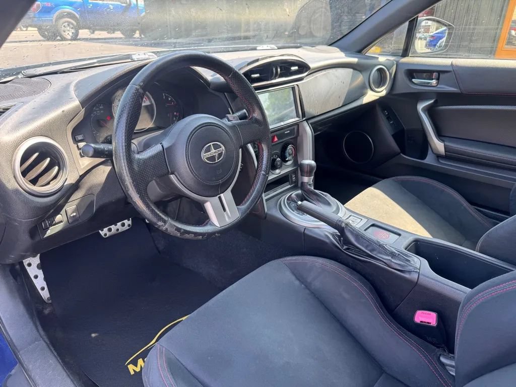 Used 2014 Scion FR-S RWD image 5
