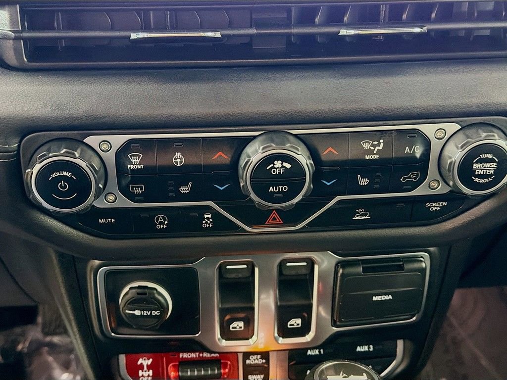 Used 2024 Jeep Wrangler Rubicon w/ Capability Package image 33