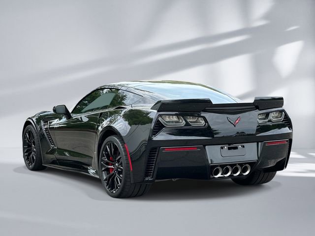 Used 2018 Chevrolet Corvette Z06 RWD image 3