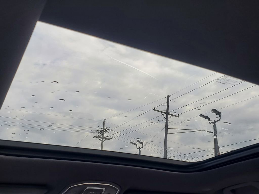 Used 2024 Jeep Grand Cherokee L Limited image 30