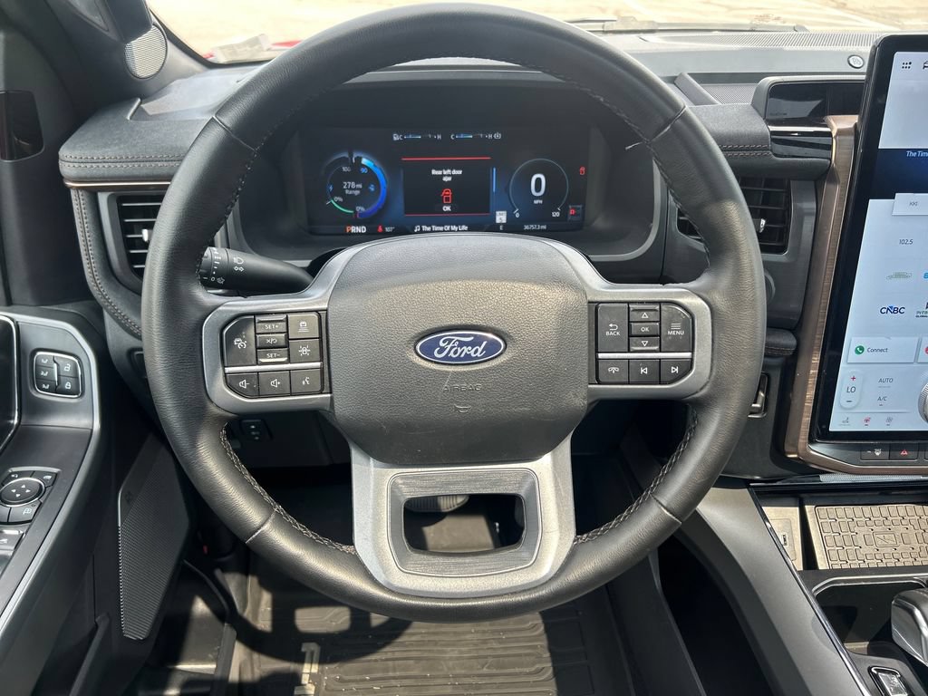 Used 2025 Ford F150 Lightning Lariat AWD/4WD image 17