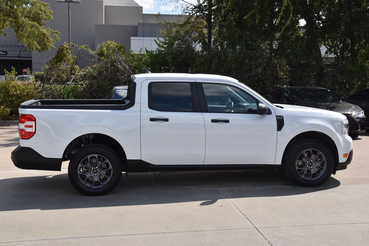 Certified 2024 Ford Maverick XLT w/ Equipment Group 300A Standard AWD/4WD image 6
