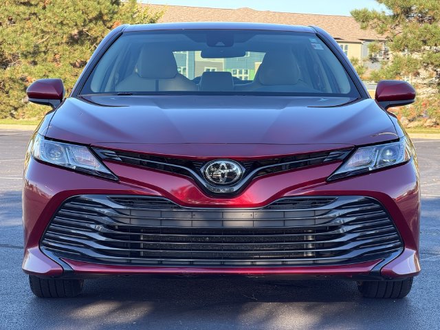 Certified 2019 Toyota Camry LE FWD image 9