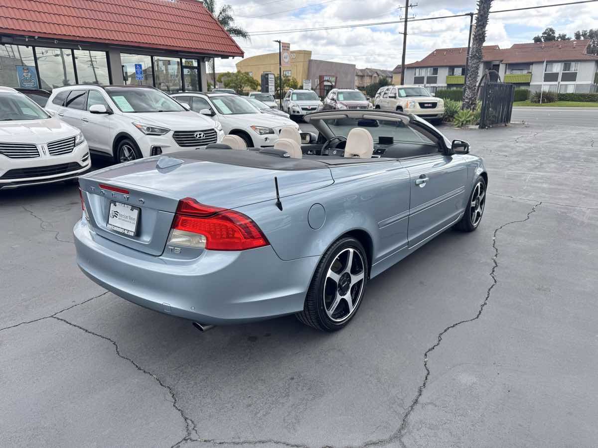 Used 2012 Volvo C70 T5 FWD image 6