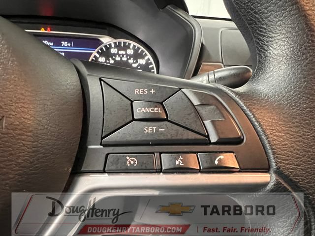 Used 2025 Nissan Altima 2.5 SV FWD image 48