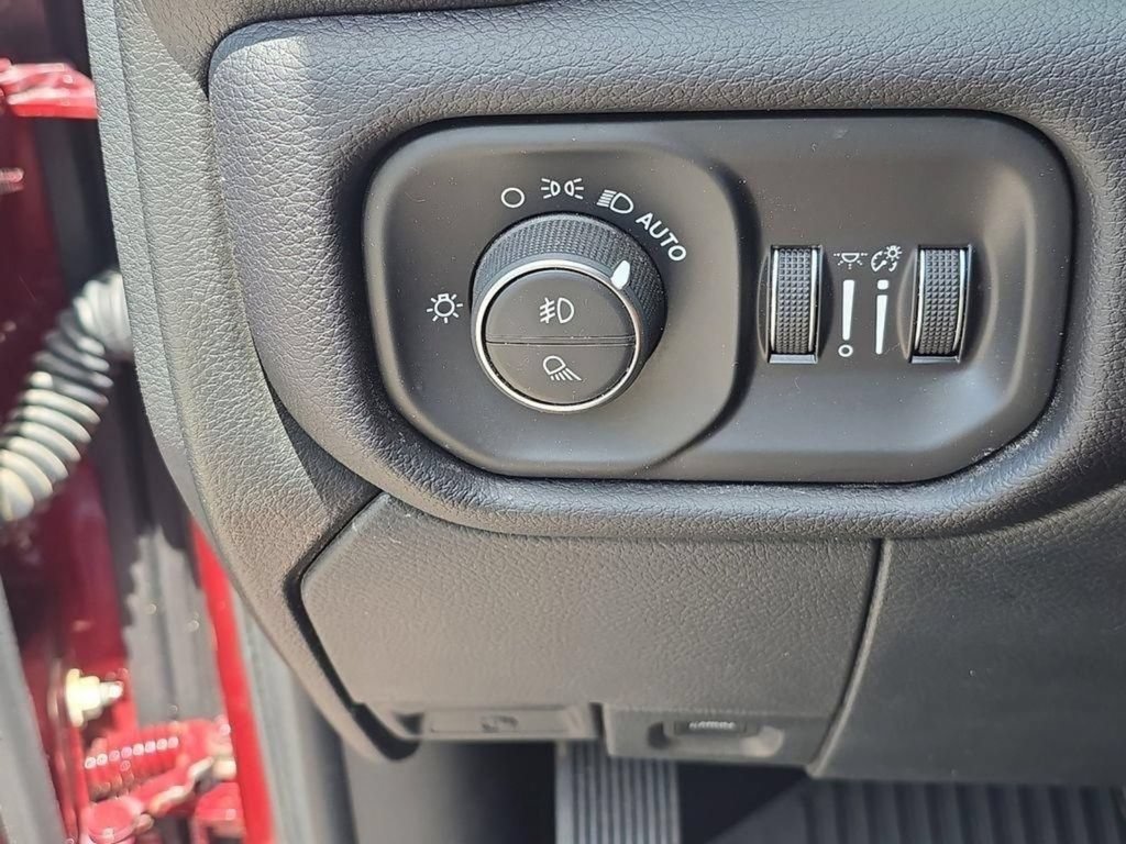 Used 2021 RAM 2500 Power Wagon AWD/4WD image 27