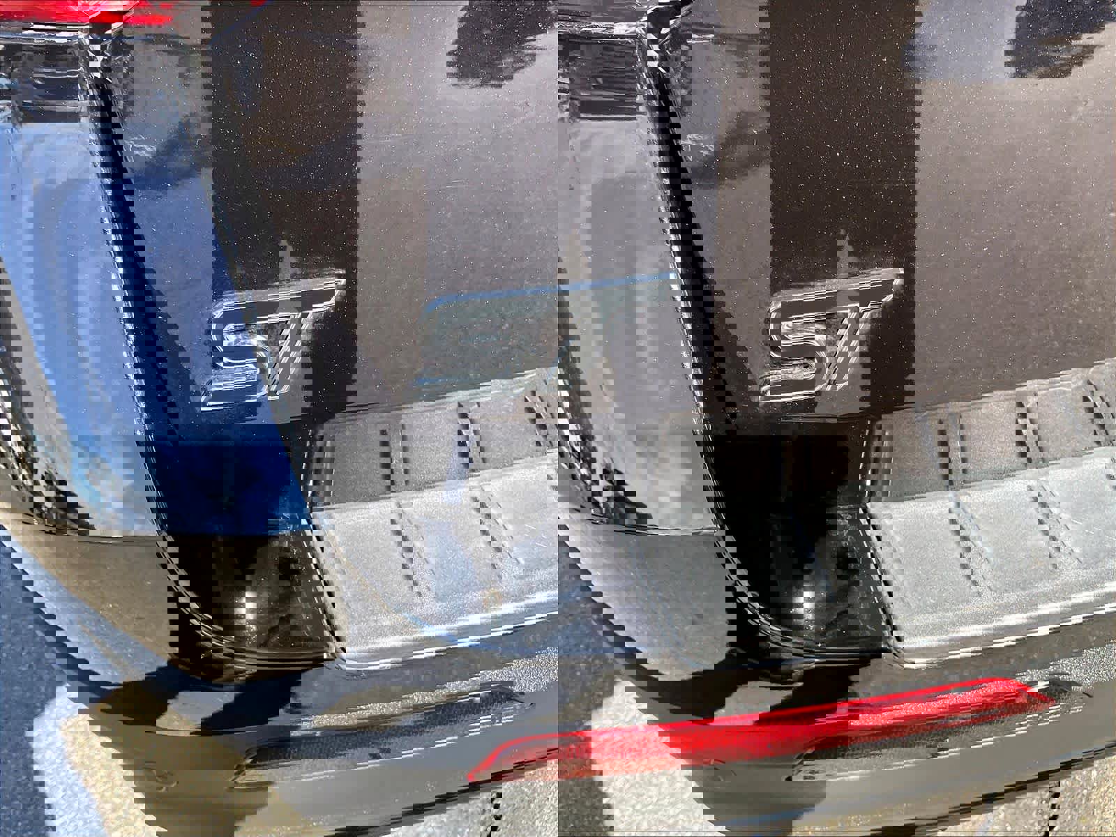 Used 2023 Ford Explorer ST w/ Equipment Group 401A image 10