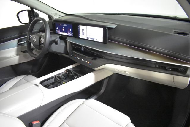 Certified 2025 Nissan Murano SL image 38