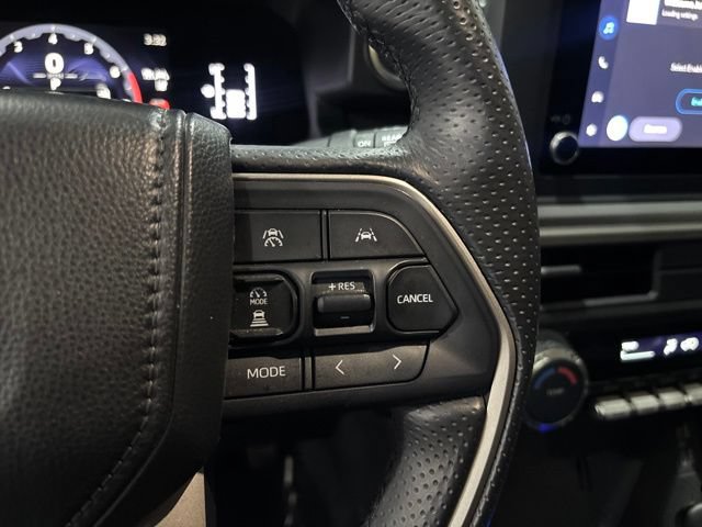 Used 2026 Toyota 4Runner SR5 AWD/4WD image 22