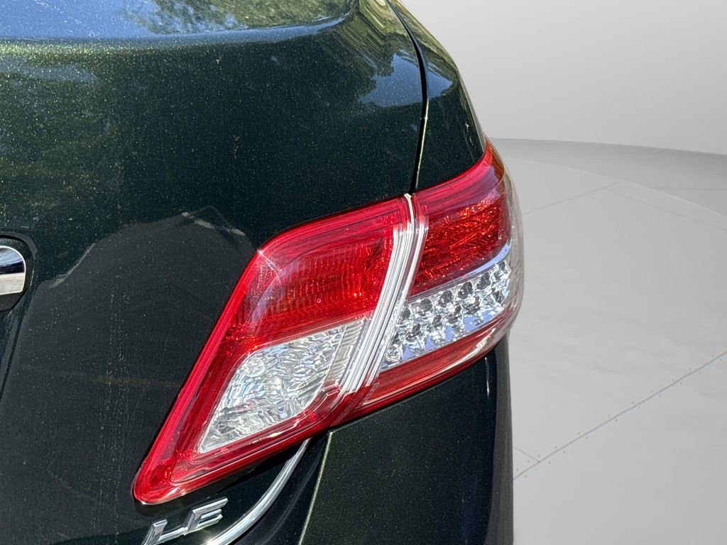 Used 2010 Toyota Camry LE image 41