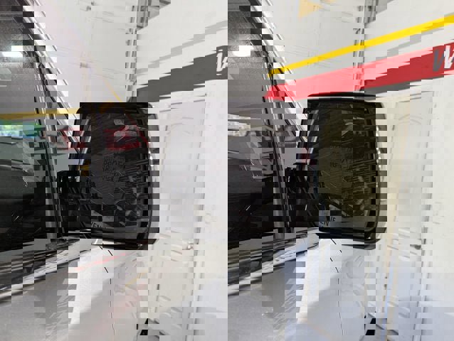 Used 2017 Chevrolet Suburban Premier image 49