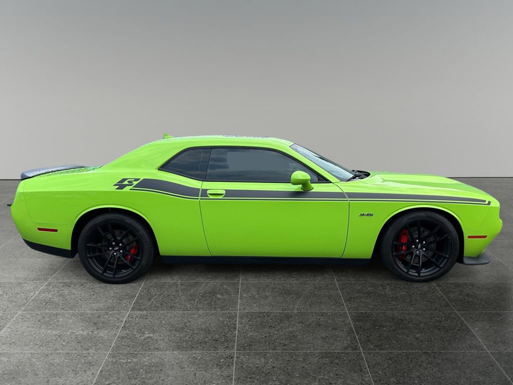Used 2023 Dodge Challenger R/T w/ Plus Package image 8