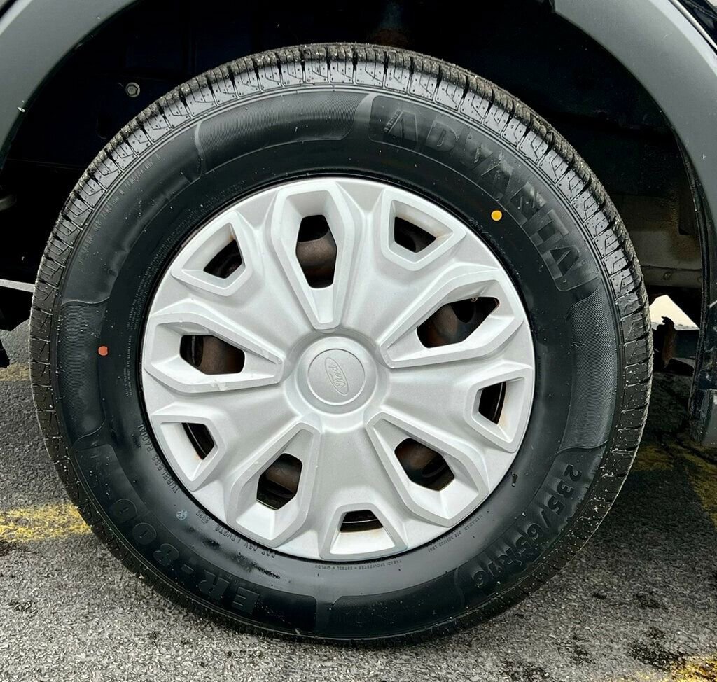 Used 2017 Ford Transit 150 130 Low Roof w/ Exterior Upgrade Package image 22