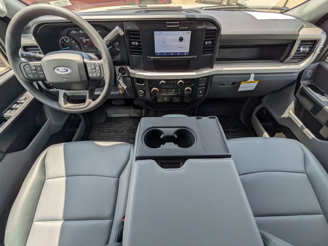 New 2026 Ford F250 XL w/ XL Chrome Package AWD/4WD image 16