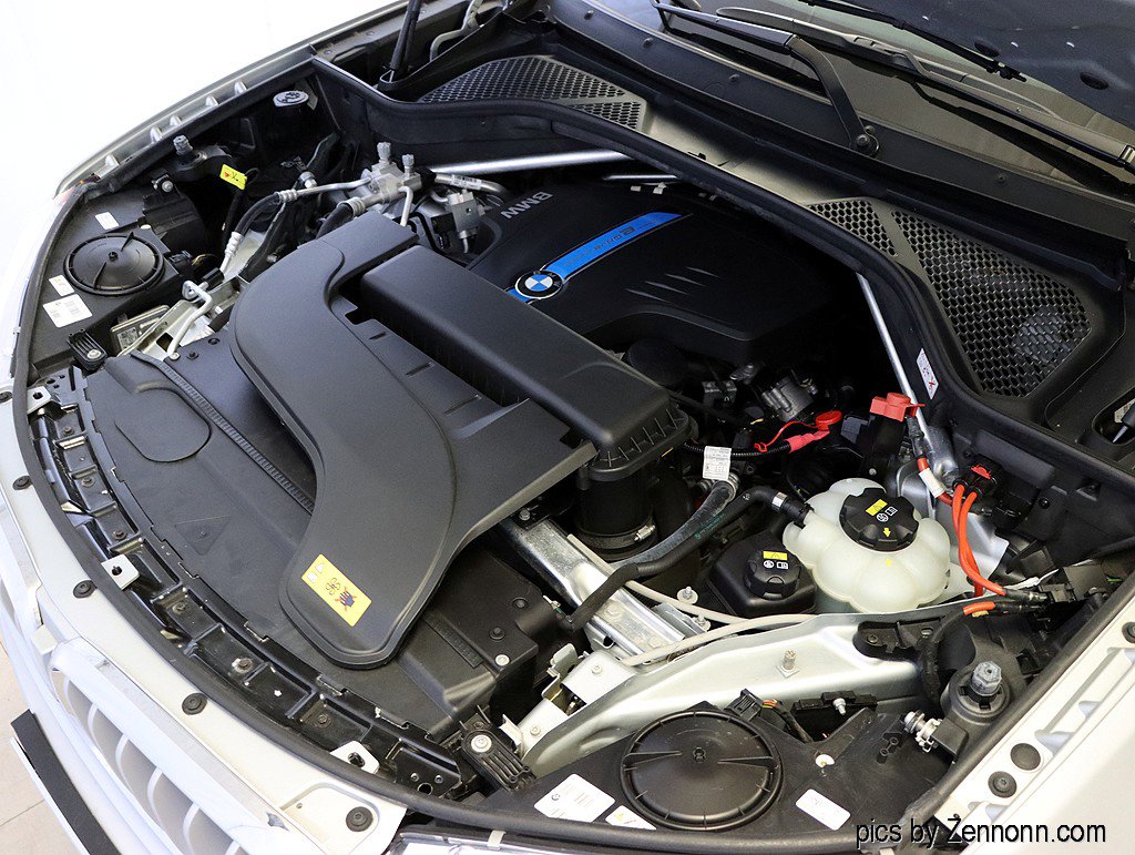 Used 2018 BMW X5 xDrive40e image 39