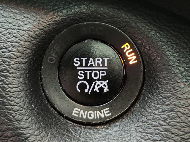 Used 2016 Jeep Cherokee Limited AWD/4WD image 18