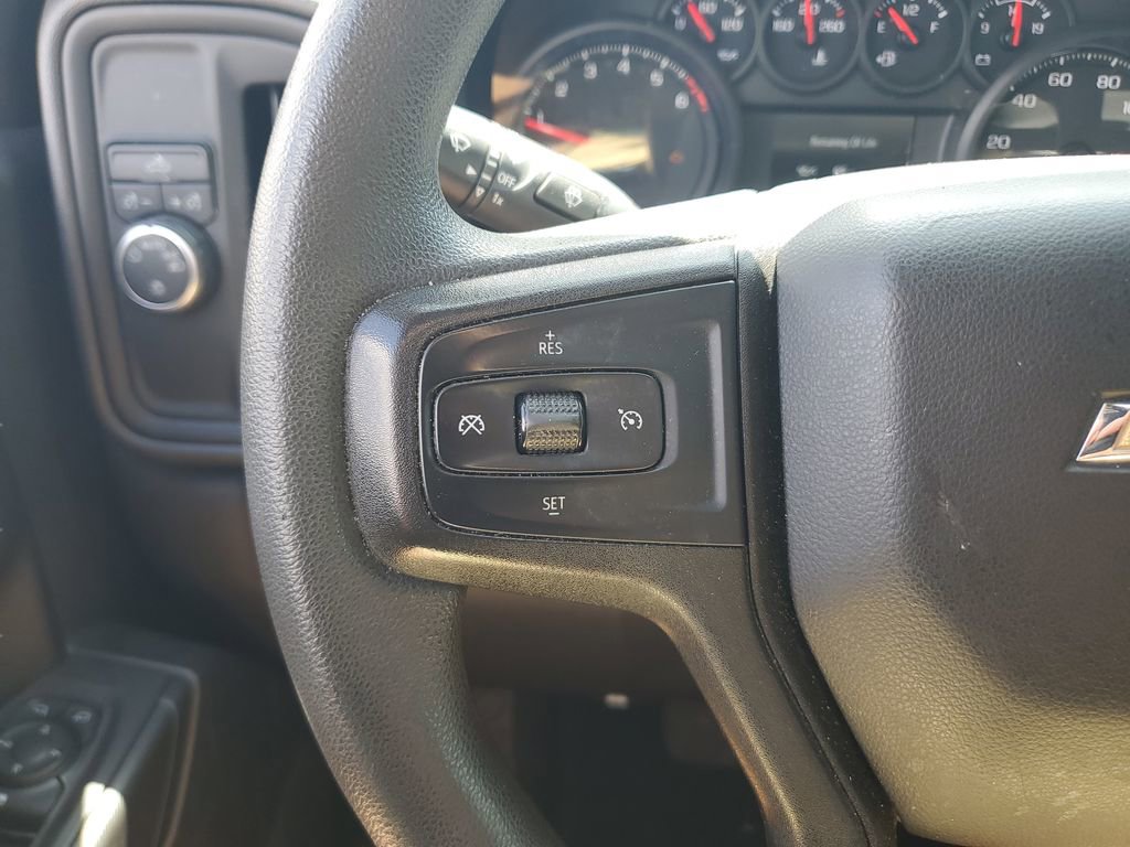 Used 2021 Chevrolet Silverado 1500 Custom image 22