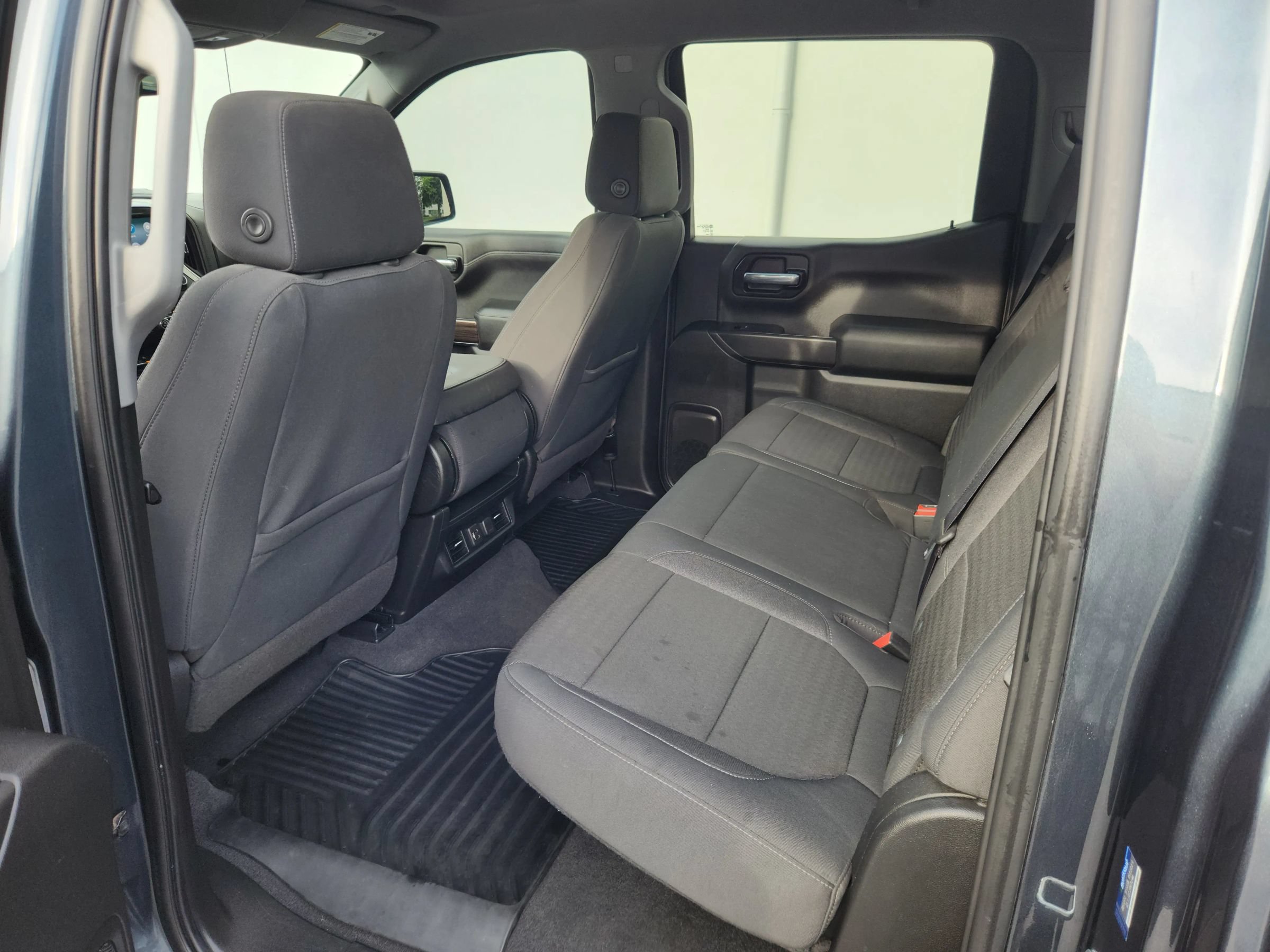 Used 2020 Chevrolet Silverado 1500 LT w/ All-Star Edition AWD/4WD image 17