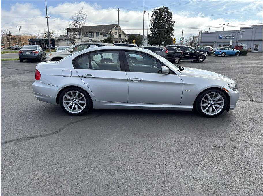 Used 2009 BMW 328i 328i 4dr Sedan SULEV image 6