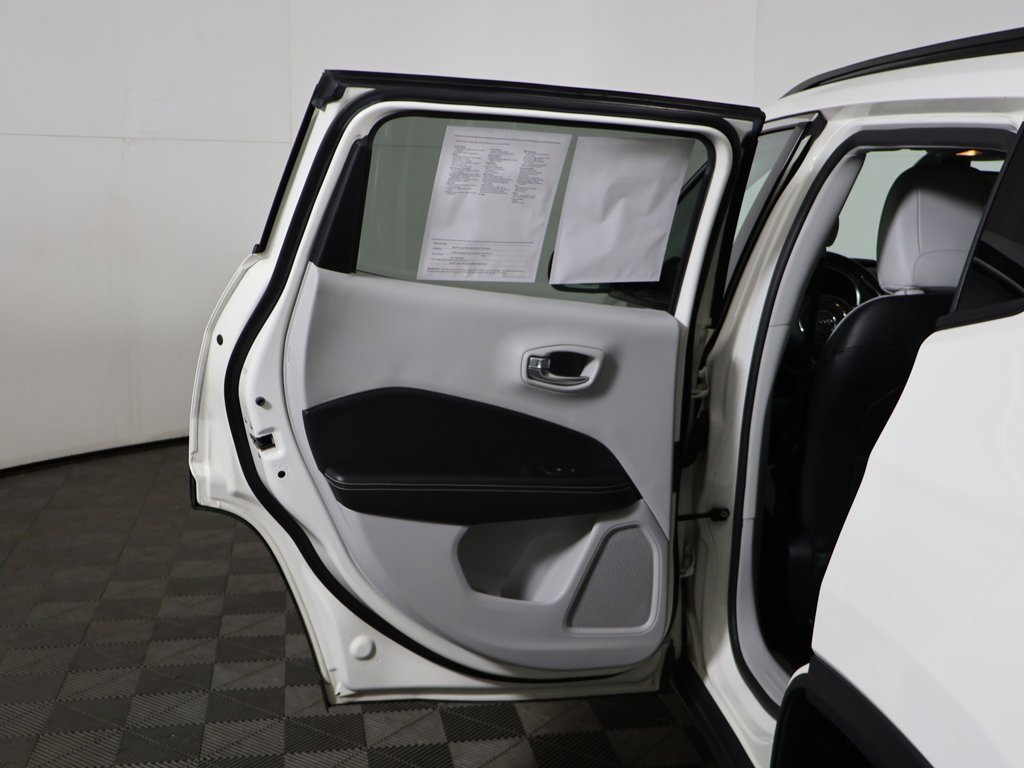 Used 2021 Jeep Compass Latitude image 17