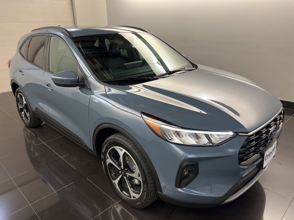 New 2025 Ford Escape ST-Line Elite w/ Tech Pack #1