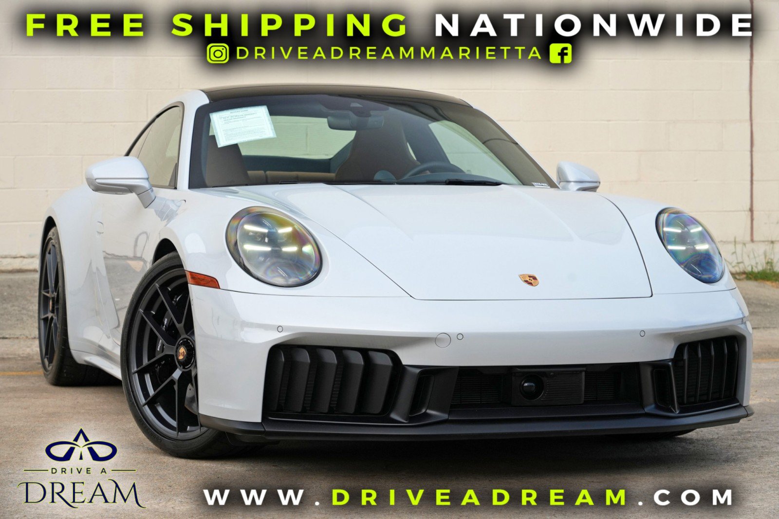 Used 2025 Porsche 911 Carrera GTS RWD image 2