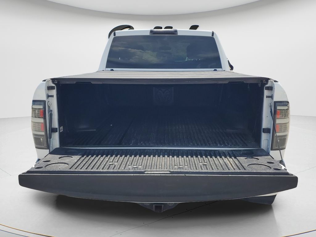 Used 2019 RAM 1500 Express w/ Express Value Package RWD image 9