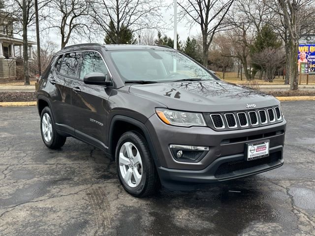 Used 2021 Jeep Compass Latitude image 2