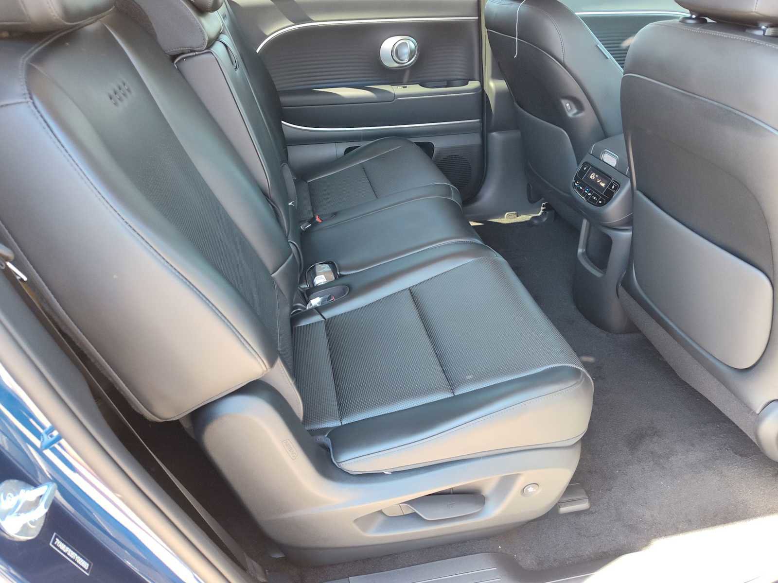 New 2026 Hyundai Ioniq 9 SEL image 17