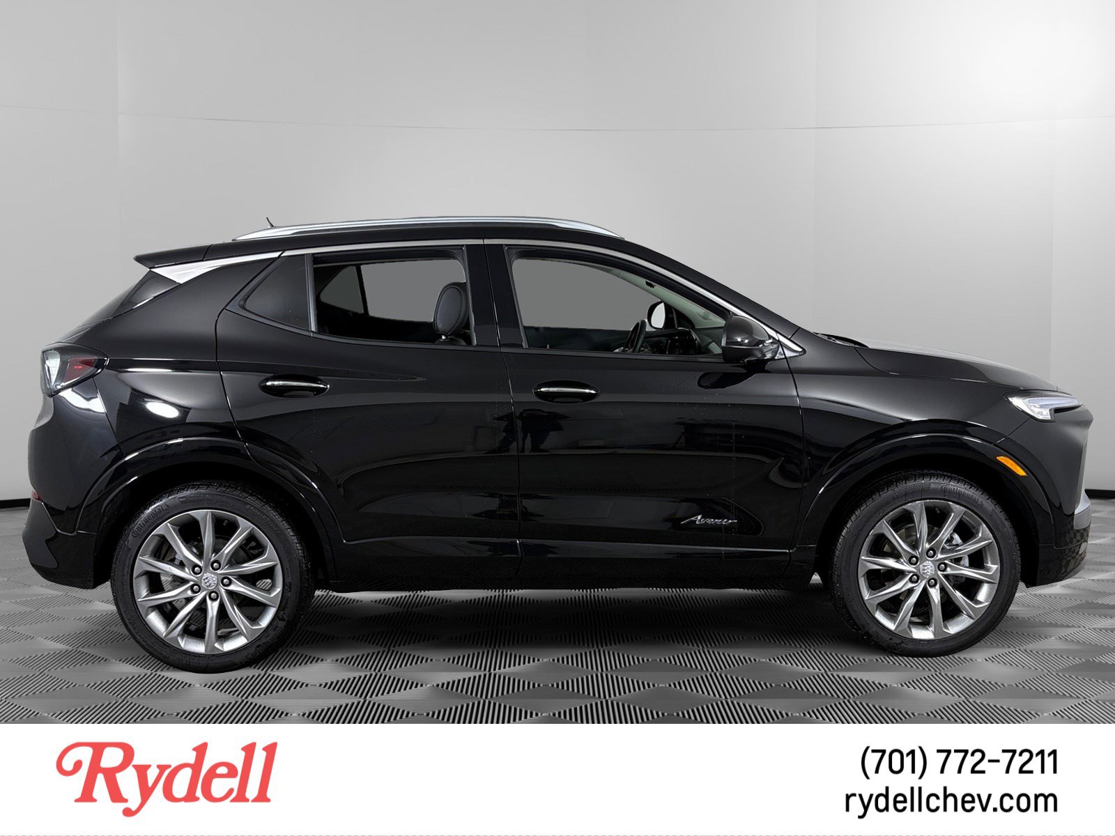 Used 2025 Buick Encore GX Avenir w/ Avenir Technology Package image 6