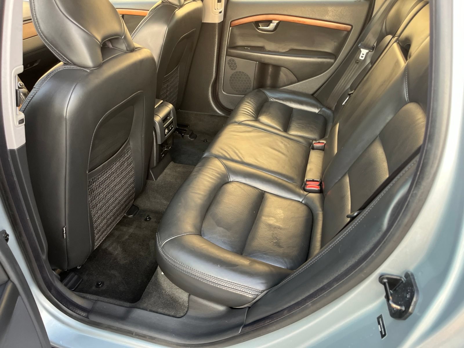 Used 2010 Volvo XC70 3.2 AWD/4WD image 14