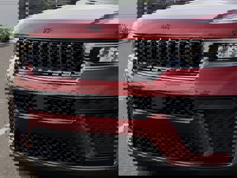 New 2026 Jeep Grand Cherokee Altitude AWD/4WD image 11