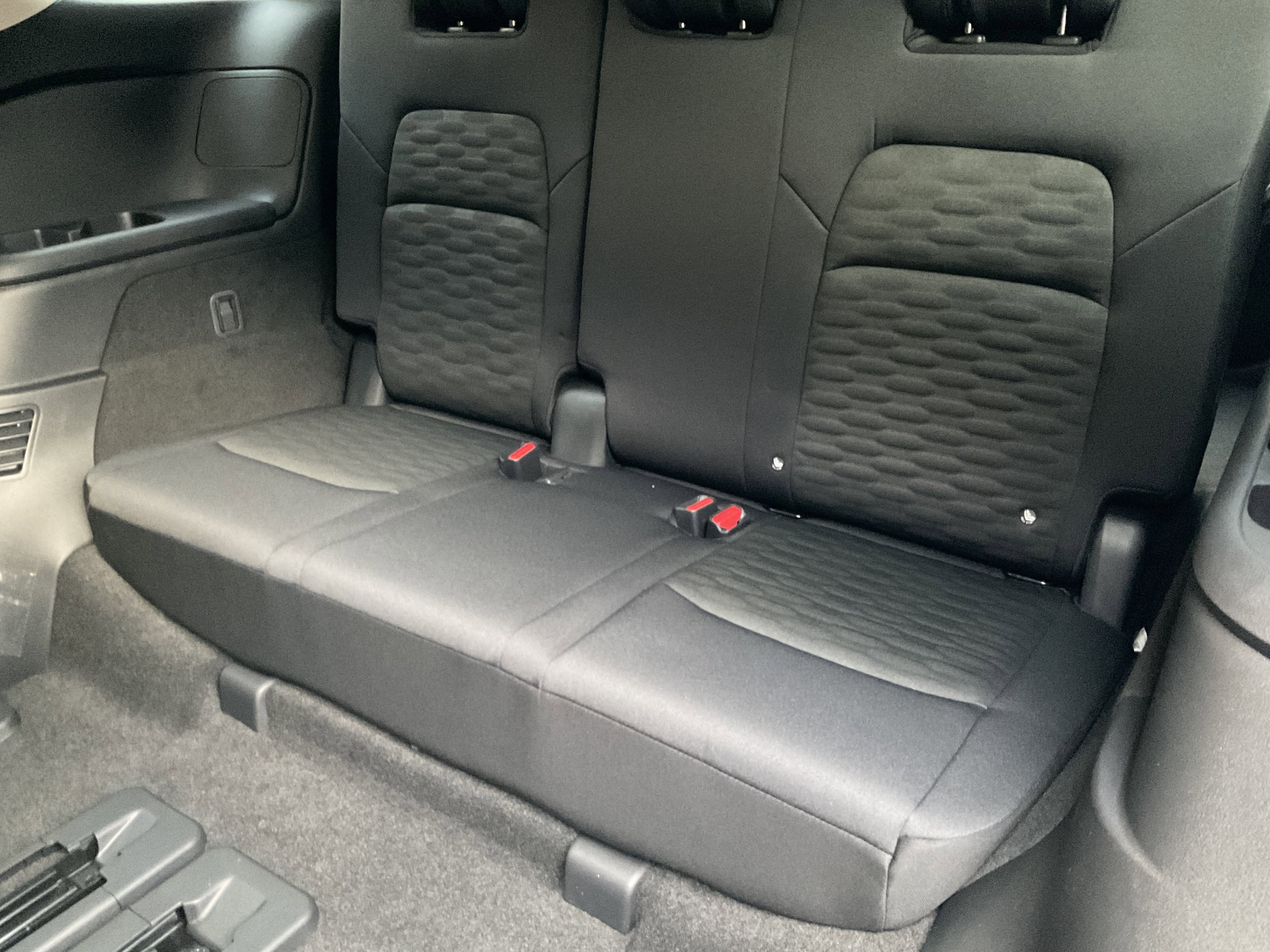 Used 2025 Nissan Pathfinder SV w/ Black Appearance Package image 42