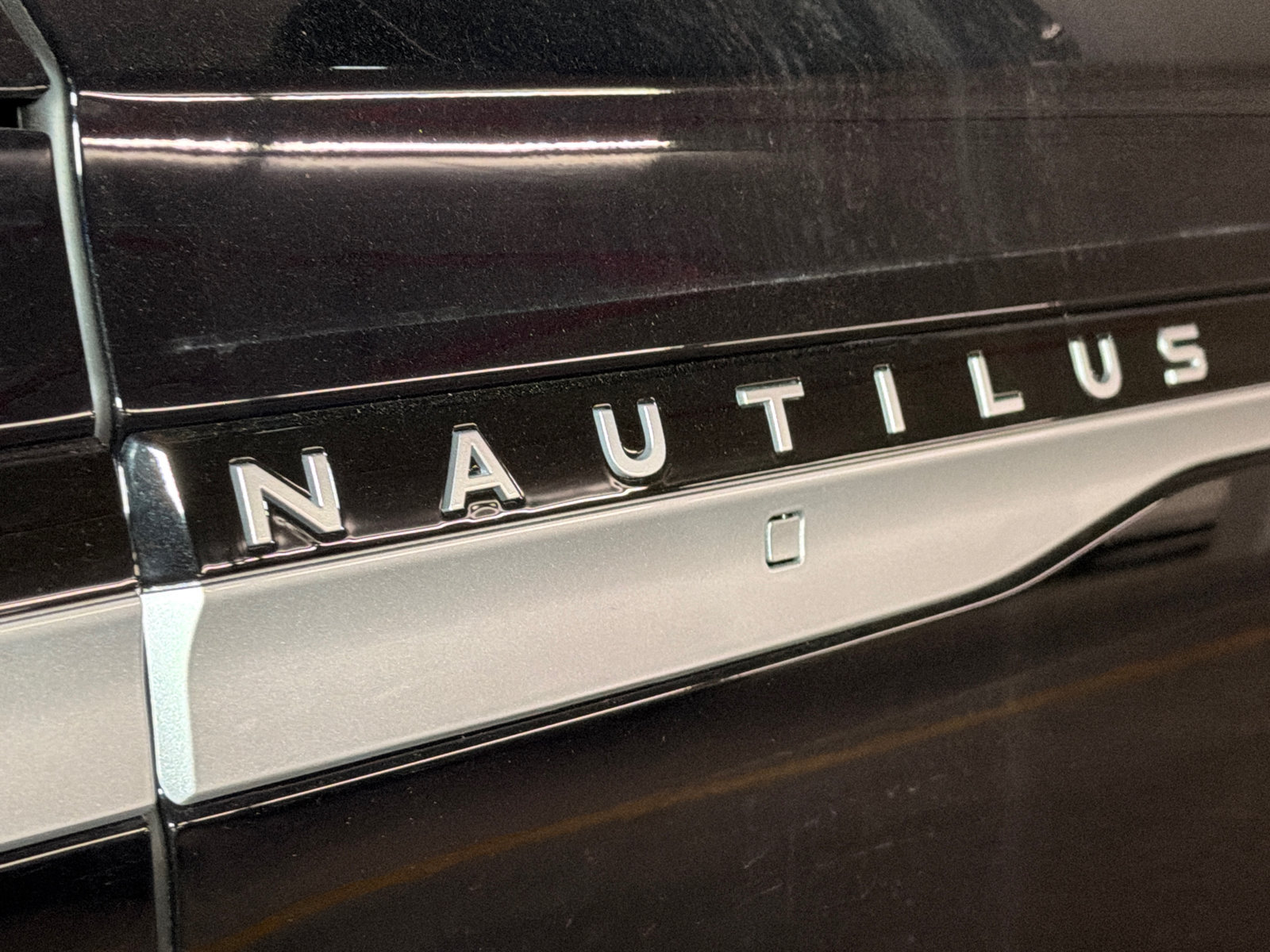 New 2026 Lincoln Nautilus Premier AWD/4WD image 14