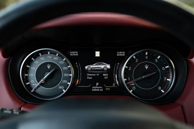 Used 2022 Maserati Ghibli Modena image 34