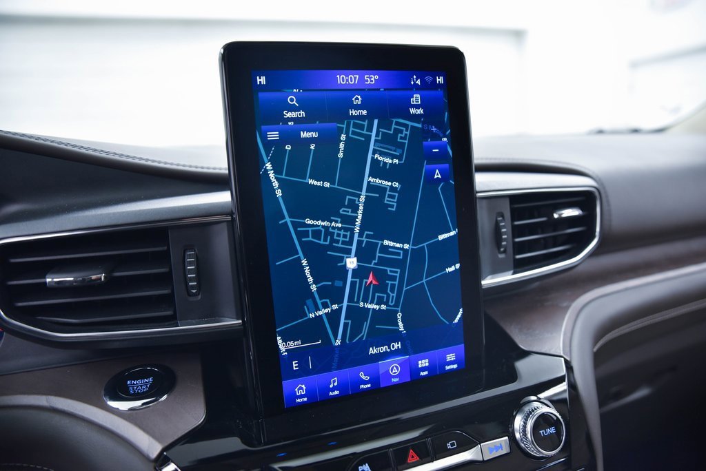 Used 2023 Ford Explorer Platinum w/ Technology Package image 21