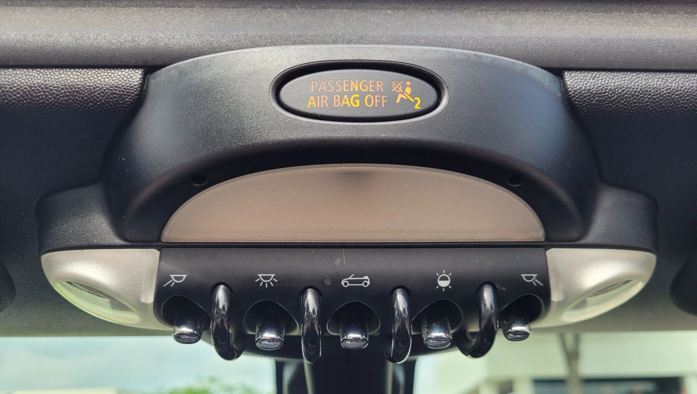 Used 2015 MINI Cooper S image 32