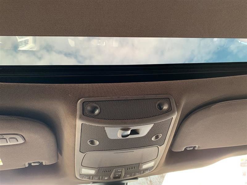 Used 2015 Ford F150 King Ranch w/ Equipment Group 601A Luxury image 32