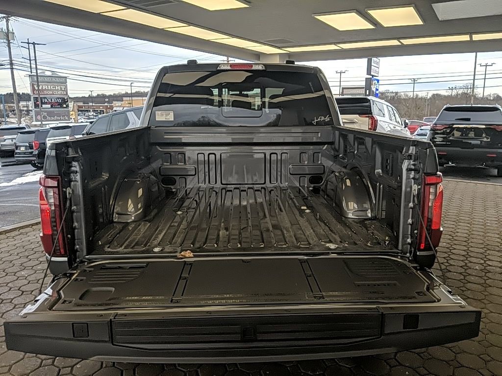 New 2025 Ford F150 XLT w/ Equipment Group 302A MID image 9